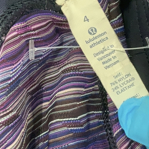 Lululemon Athletica Space Dye Twist Ultra Violet Crop Leggings Athlesuire Sz 4 - Picture 4 of 4